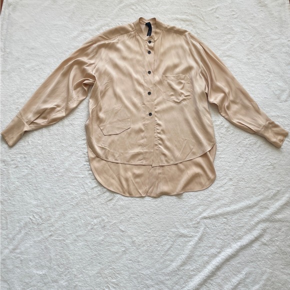 Petar Petrov Tops - Petar Petrov Oversized Button Back Viscose Shirt Beige SS 2019 Size 42 / L